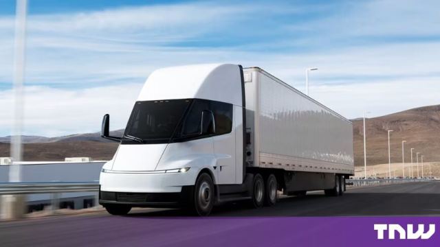 Tesla Semi elektrikli kamyon, Nevada'da üretime başladı.
