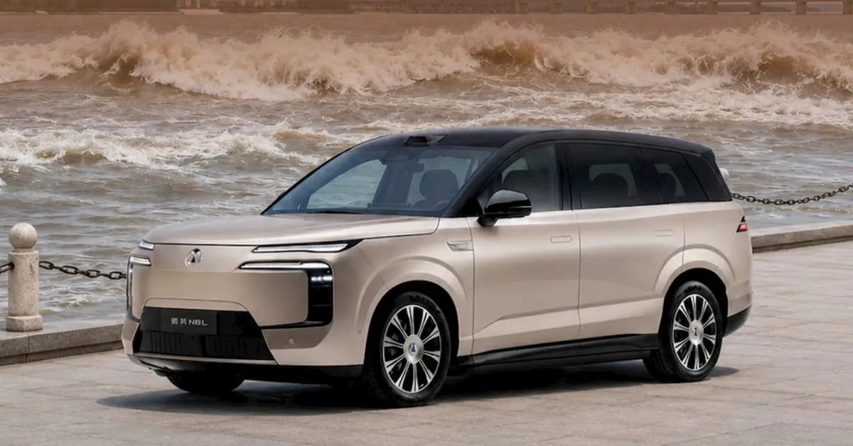 Denza N8L EV, 960 km menzil sunan lüks elektrikli SUV