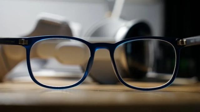 Apple akıllı gözlük projesi ve Vision Pro hakkında bilgiler