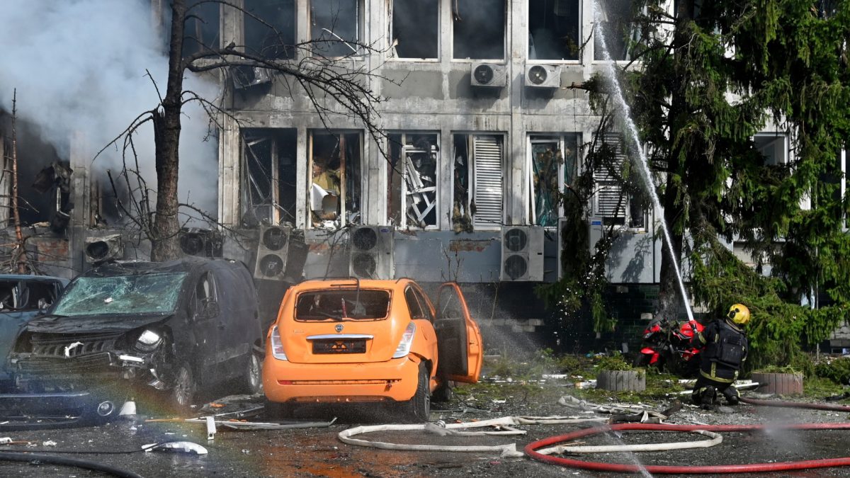 Ukrayna veri merkezlerine yönelik Rusya'nın hava saldırıları sonucu oluşan hasar.