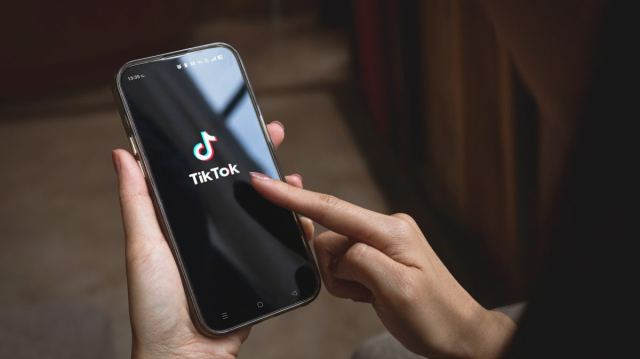 TikTok'un sosyal medya bağımlılığı davası ile ilgili 100 milyon dolar ödemesi