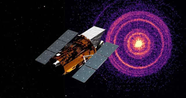 NASA'nın Swift uydusu, üçüncü gözünü yeniden açarak gama ışını patlamalarını izlemeye başladı.