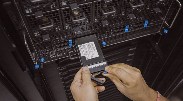 ParaStor F9000 depolama sistemi, IO500 listesinden çıkarıldı ve Intel'in Aurora sistemi yeniden zirveye yerleşti.