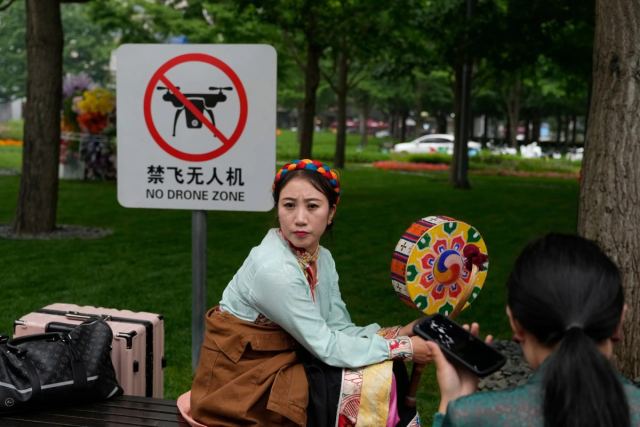 Pekin drone yasakları ile ilgili bir görsel