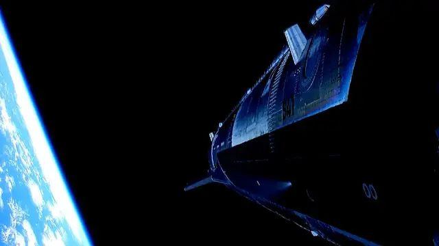 Starship uzay aracı, Dünya yörüngesine başarıyla ulaştı ve Starlink uydularını uzaya bıraktı.