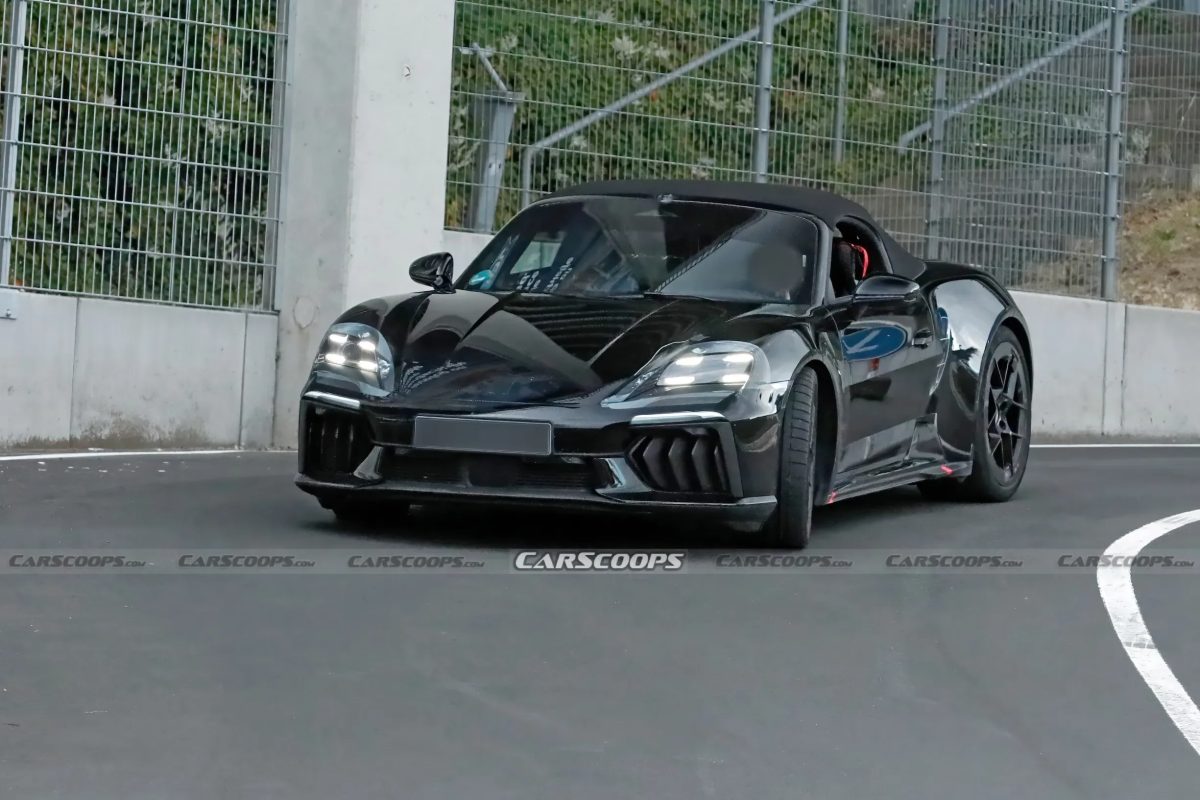 Porsche 718 Boxster elektrikli versiyonu Nürburgring testinde