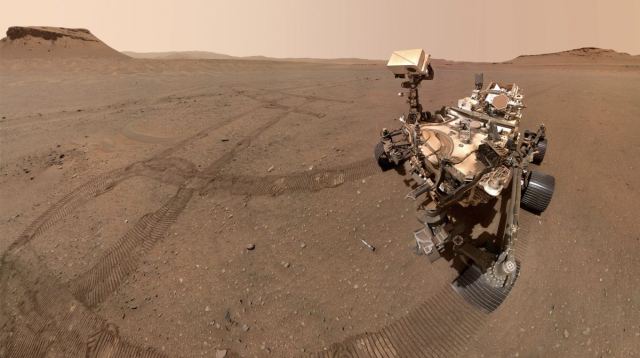 Perseverance Mars aracı, yeni mesafe rekoruyla Mars yüzeyinde keşif yapıyor.