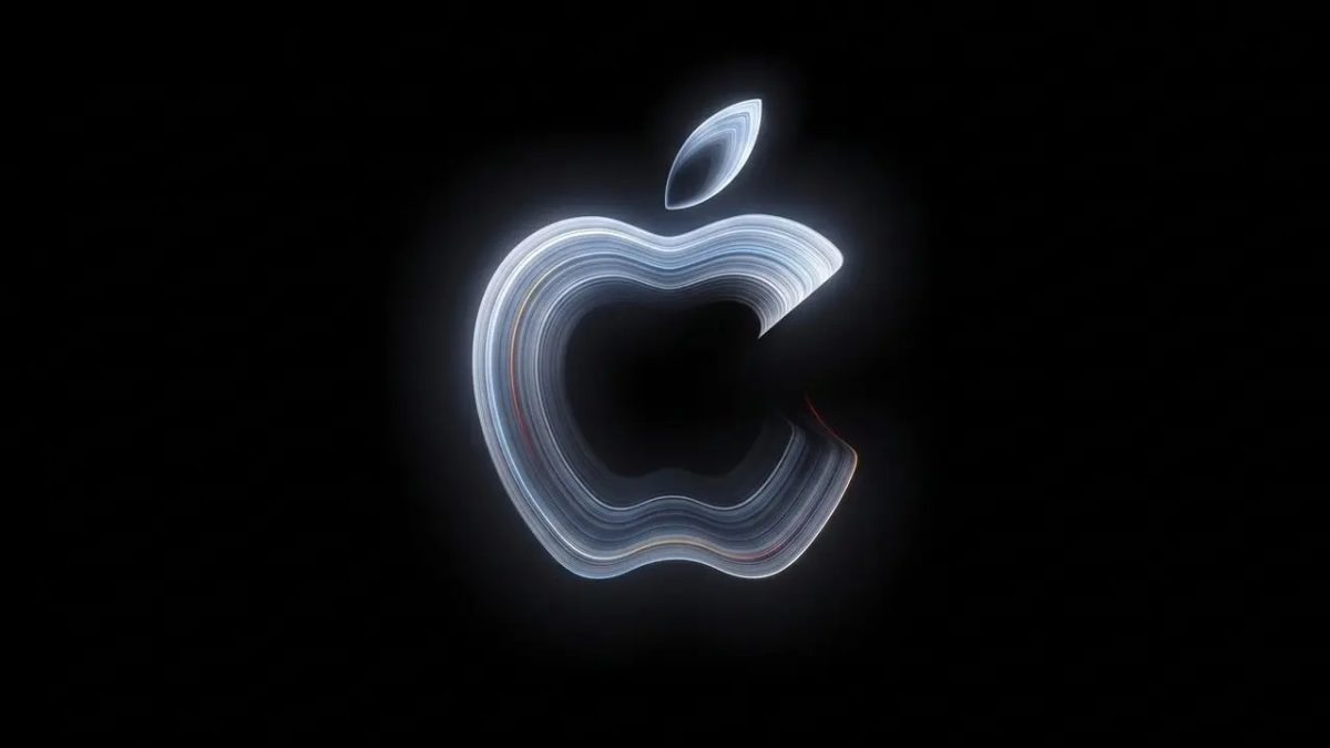 Apple dokunmatik ekranlı MacBook Pro tanıtımı
