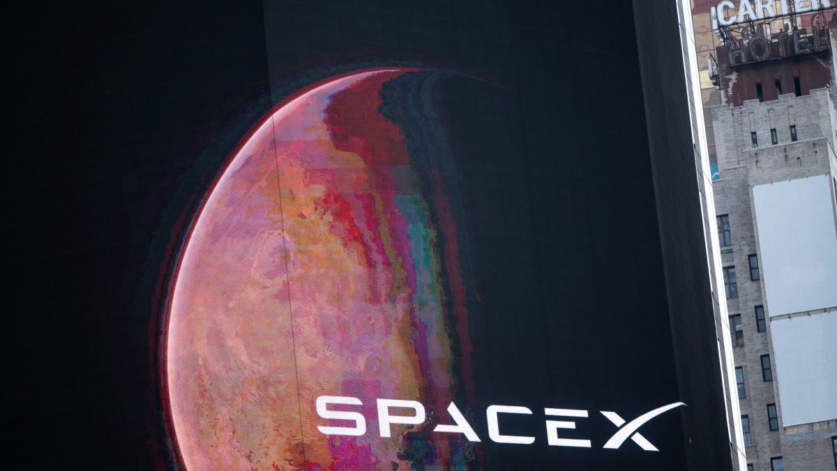 SpaceX GPU borç finansmanı ile ilgili grafik ve Elon Musk'ın açıklamaları