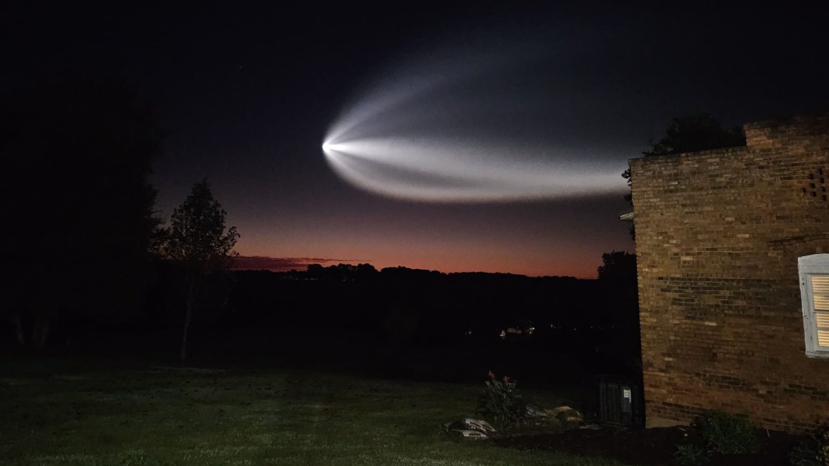 SpaceX'in CRS-35 misyonu sırasında görülen uzay denizanası görüntüsü.