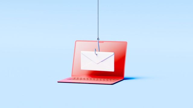 Japonya'da buzdolabının arkasında gizlenen bilgisayar ve phishing e-postası