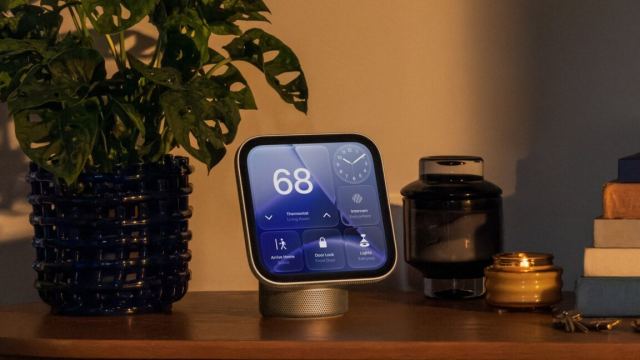 Apple HomeView akıllı ekran, akıllı ev kontrolü için 7 inçlik ekran sunuyor.