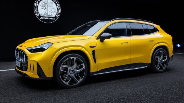Mercedes-AMG GT SUV, 1.153 beygir gücüyle elektrikli performans sunuyor.