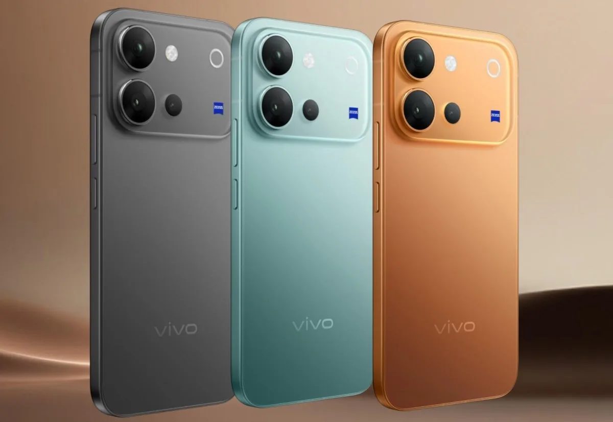 Vivo V80, 7.200 mAh pil ve 144 Hz AMOLED ekran özellikleriyle tanıtıldı.
