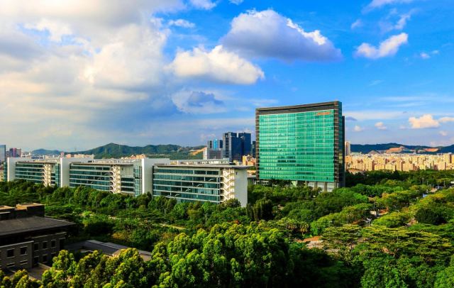 Qualcomm ve Huawei'nin patent anlaşması ile ilgili görsel açıklama.